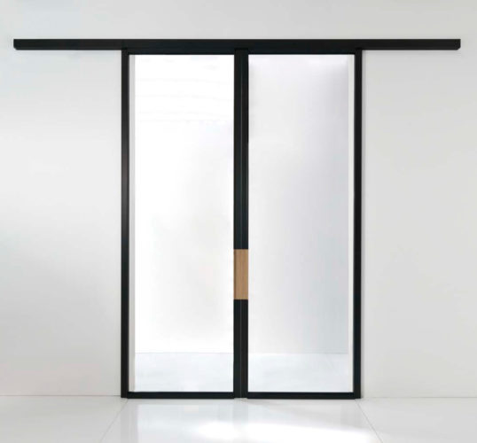 Quinta: + Frame Doors